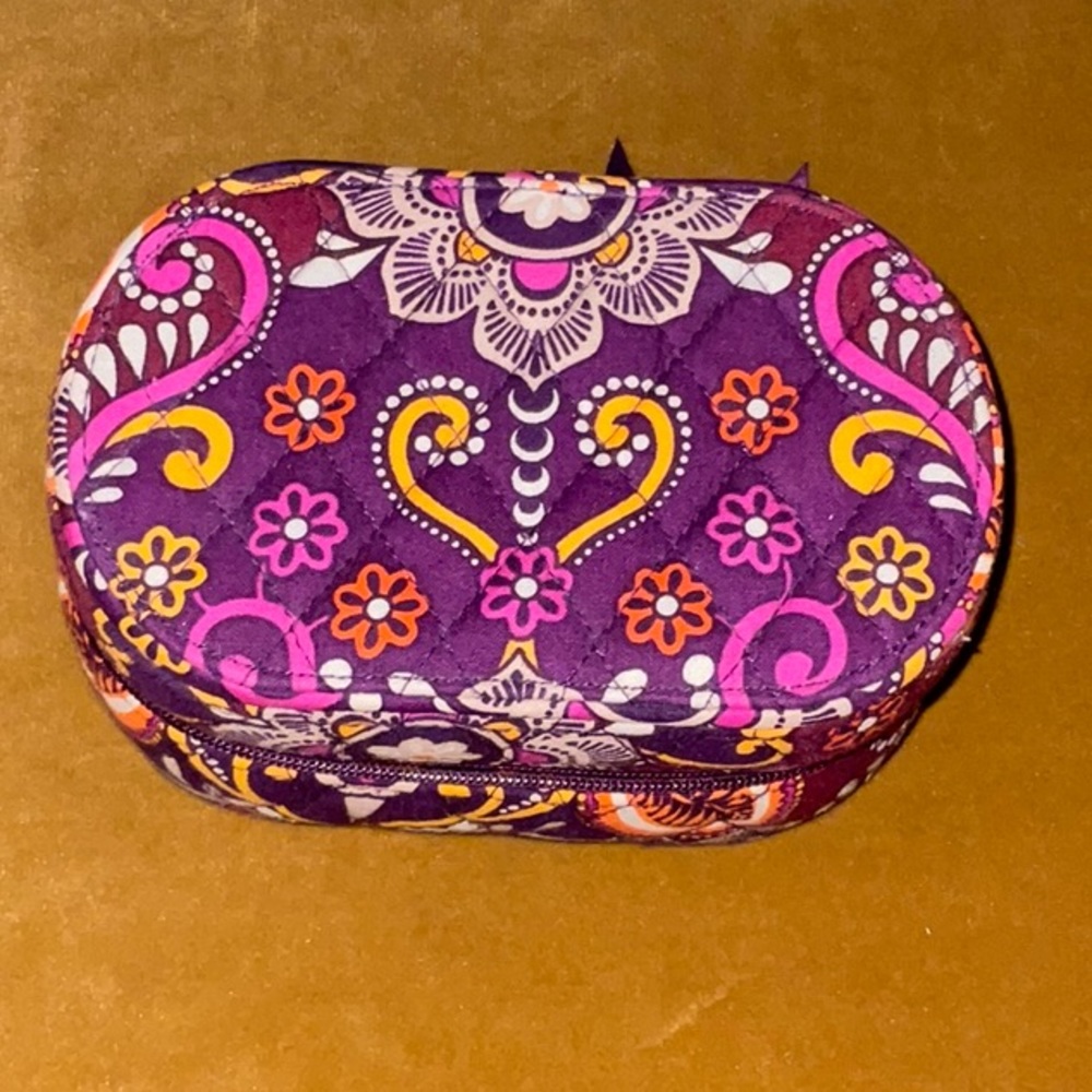 VERA BRADLEY JEWELRY CASE
